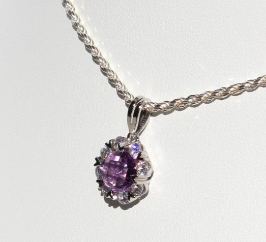 3 carat Round amethyst flower pendant