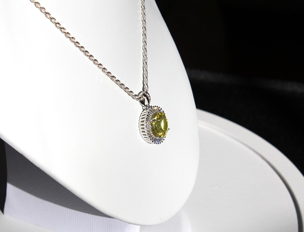8 ct Genuine Yellow Sapphire pendant
