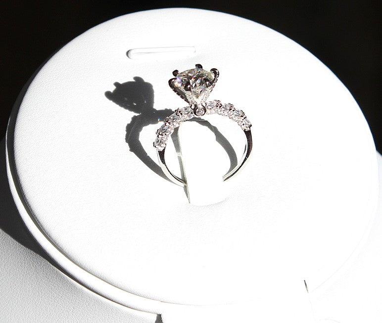 3.5 carat lab grown diamond ring in silver size 8